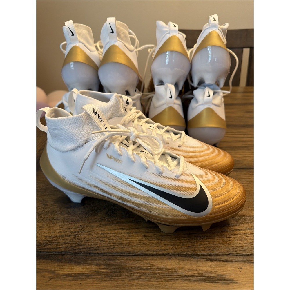 Brand new Nike Air Zoom Vapor Pro 1 Football Cleats White/Gold Men's Size 10.5